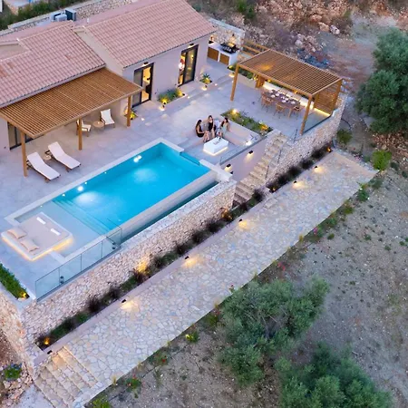 Lefkira Seafront * Evgiros